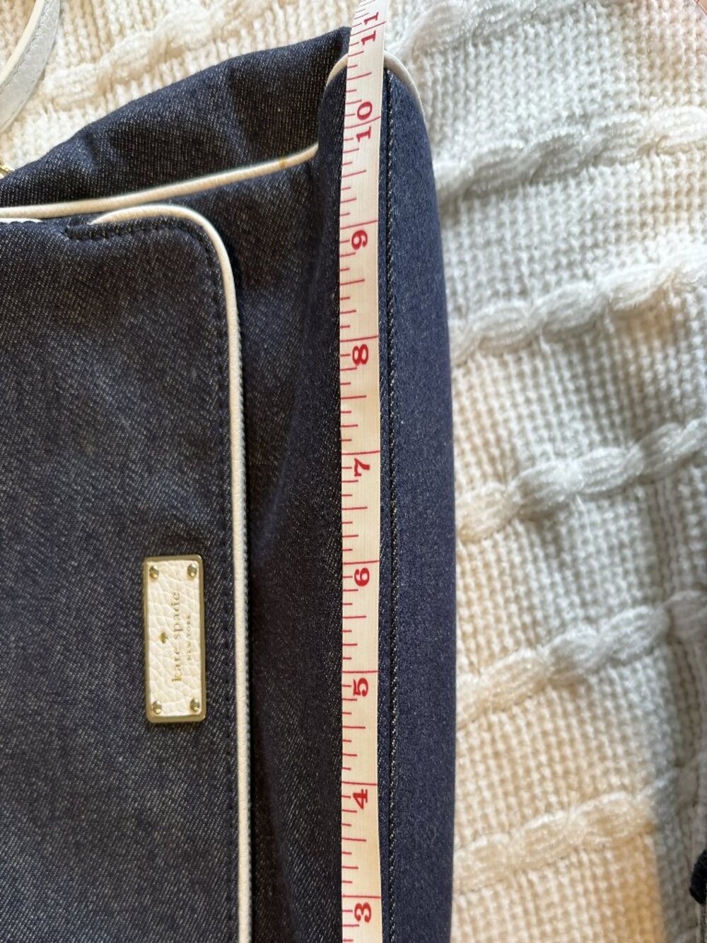 Kate Spade denim crossbody - Picture 6 of 12